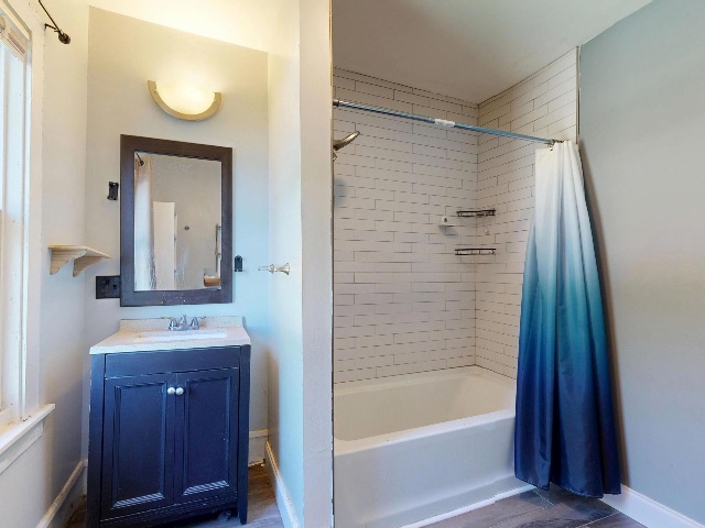 2128 Fordney St: photo 22