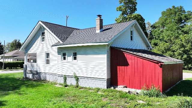 2128 Fordney St: photo 6