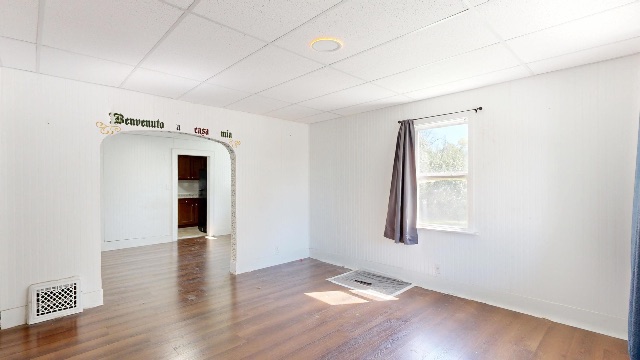 2128 Fordney St: photo 11