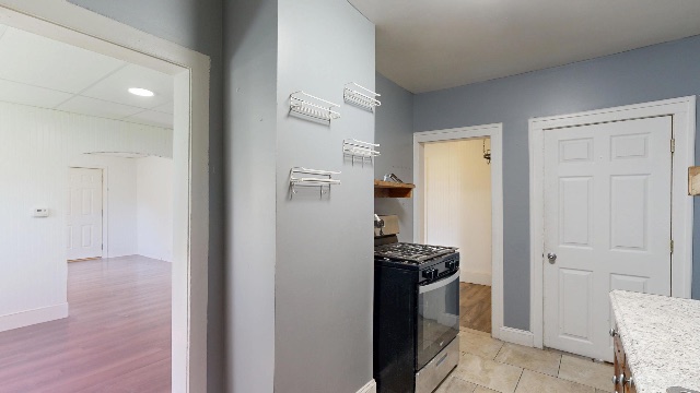 2128 Fordney St: photo 46