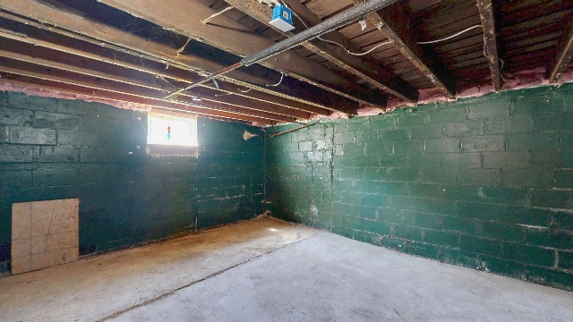 2128 Fordney St: photo 25