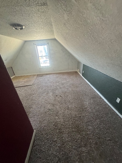 2317 N Fulton Ave: photo 11