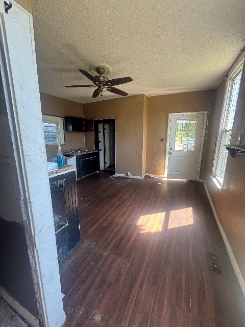 2317 N Fulton Ave: main photo