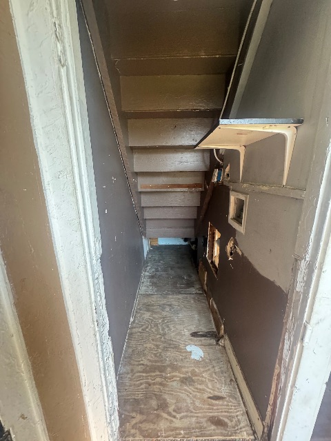 2317 N Fulton Ave: photo 22