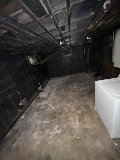 1435 N Woodford St: photo 13