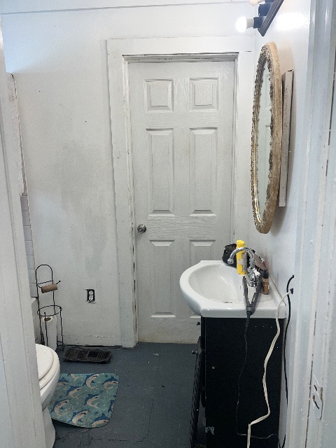 2055 N Church St: photo 15