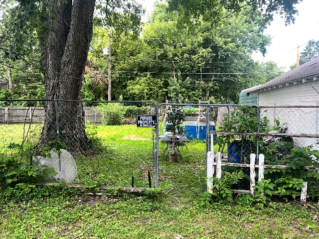 2055 N Church St: photo 39