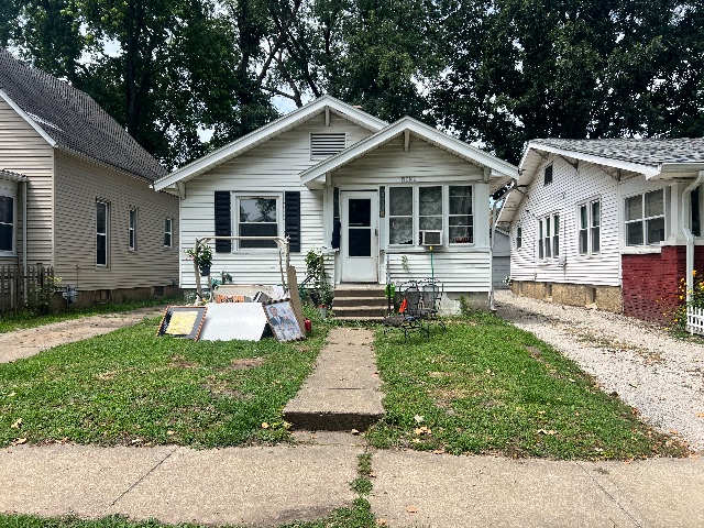 2055 N Church St: main photo