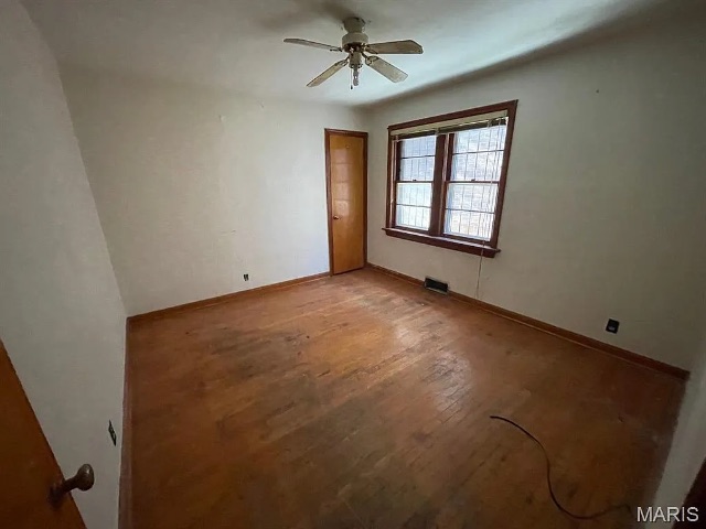 5275 Alcott Ave: photo 10
