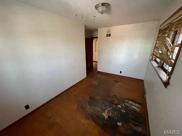 5275 Alcott Ave: photo 13