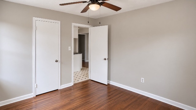 1415 Geeston St: photo 14