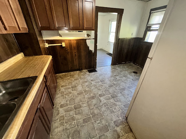 1204 N Jordan St: photo 35
