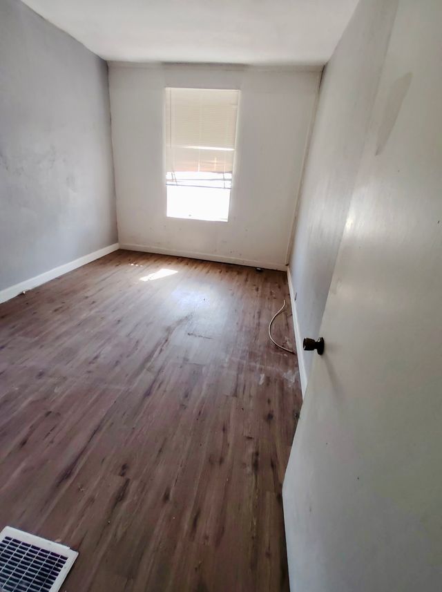 4021 Green Lea Pl: photo 10