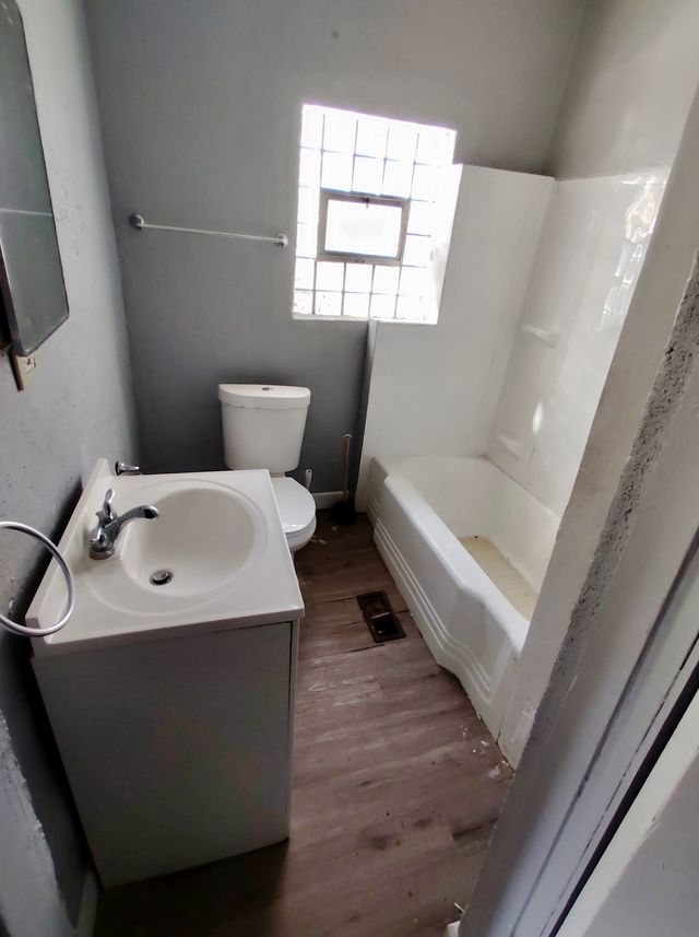 4021 Green Lea Pl: photo 14