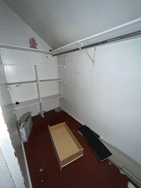 2558 State St: photo 19