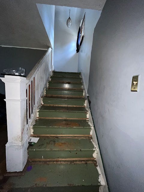 2558 State St: photo 9