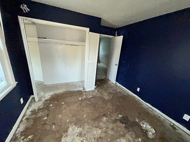 1117 W Packard St: photo 45