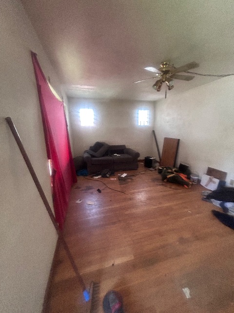 5556 Floy Ave: photo 6