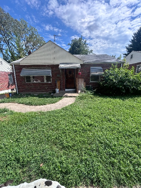 5556 Floy Ave: main photo