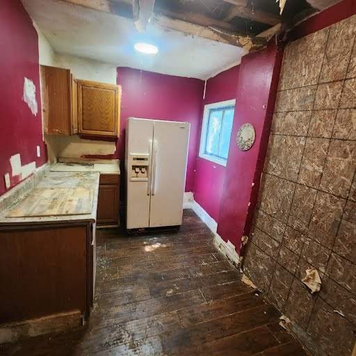 912 Slosson St: photo 8