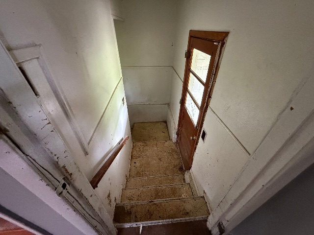 912 Slosson St: photo 23