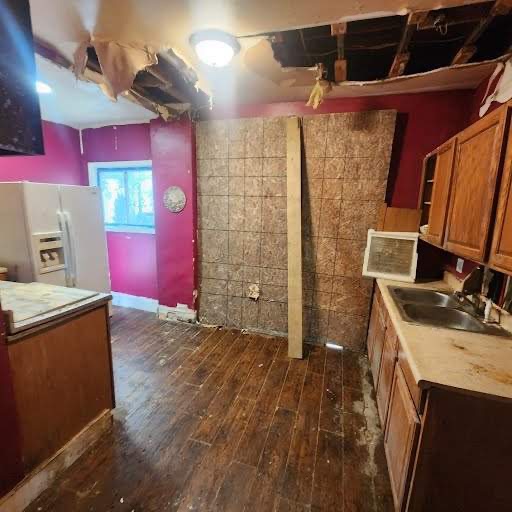 912 Slosson St: photo 38