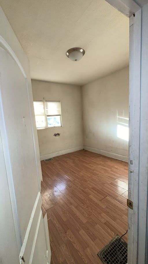 1942 N Church St: photo 13