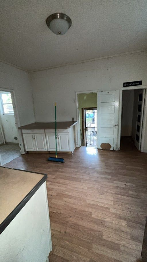 1942 N Church St: photo 9