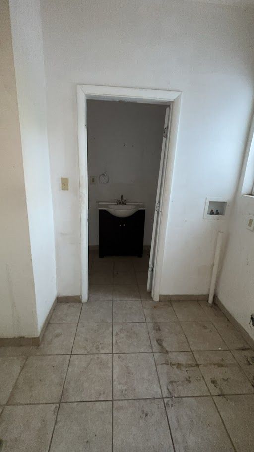 1942 N Church St: photo 14