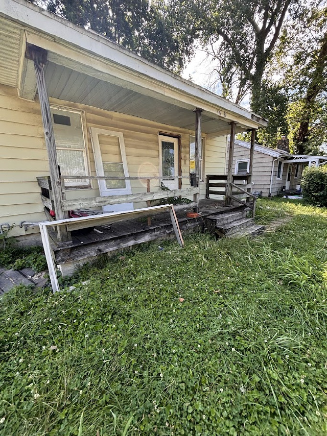 1428 N Gulick Ave: photo 3