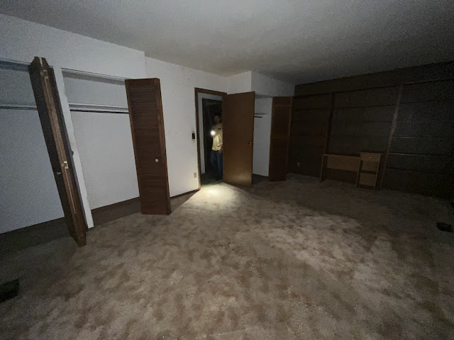 1123 Saint Benedict Dr: photo 27