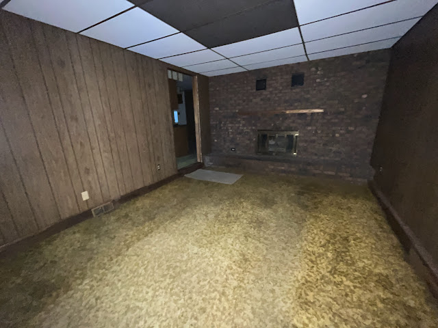 1123 Saint Benedict Dr: photo 18