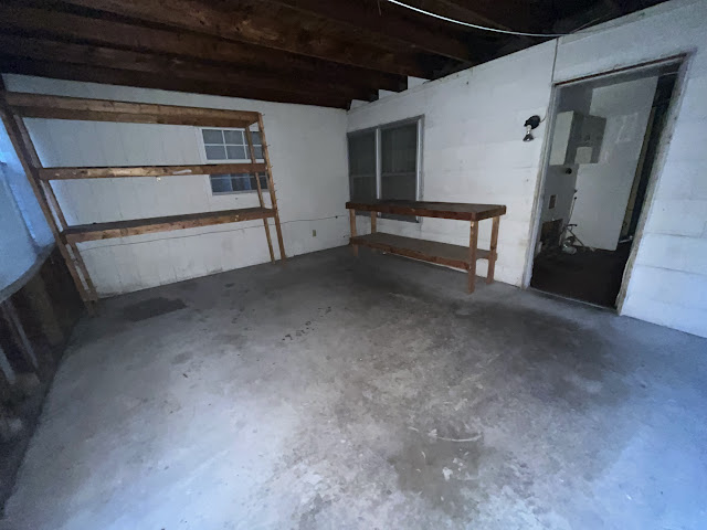 1123 Saint Benedict Dr: photo 22