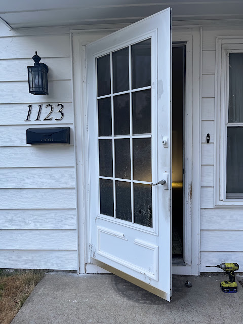 1123 Saint Benedict Dr: photo 4