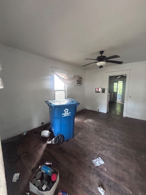 606 Anderson St: photo 24