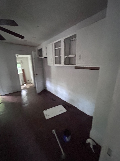 606 Anderson St: photo 29