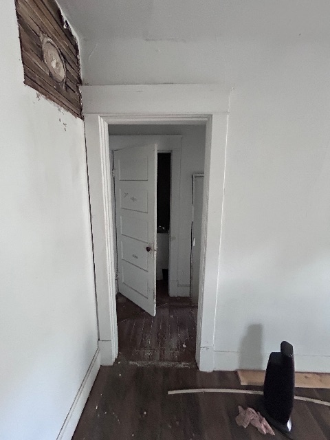 606 Anderson St: photo 13