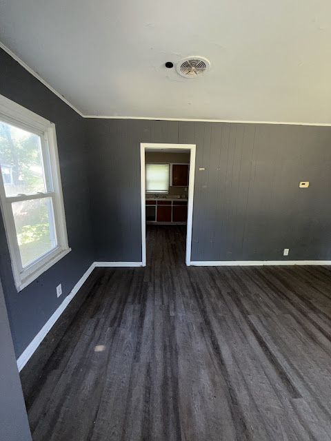 3238 Colorado Ave: photo 9
