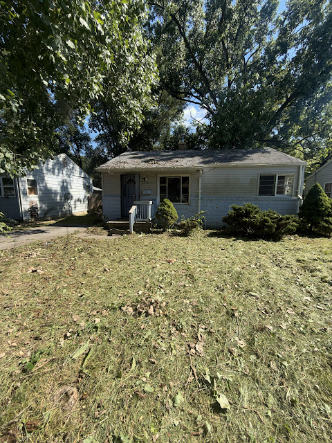 3238 Colorado Ave: main photo