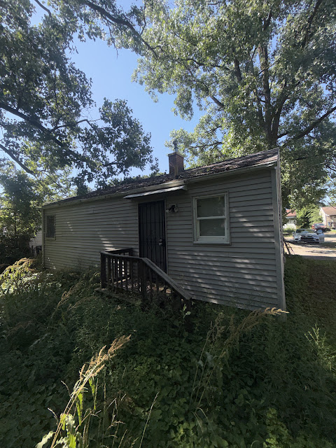 3238 Colorado Ave: photo 3