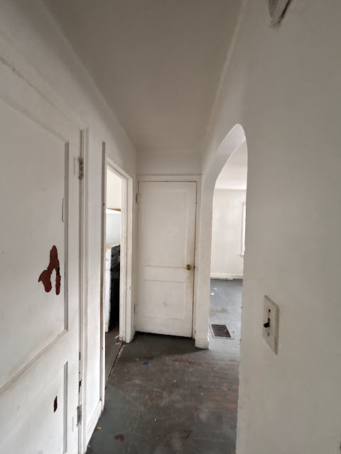 244 W Garfield Ave: photo 5