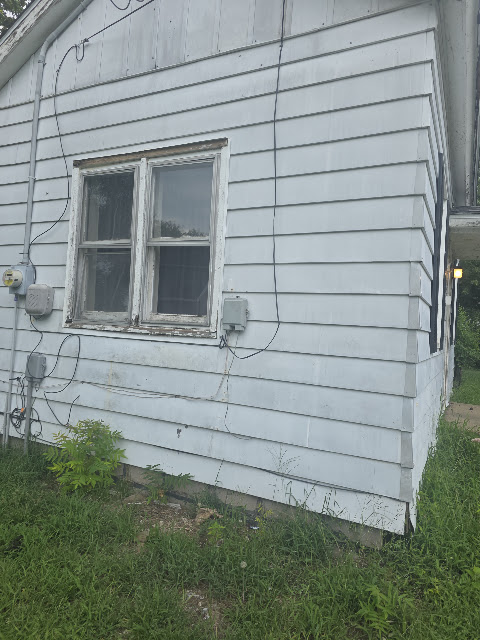 1021 Maple St: photo 36