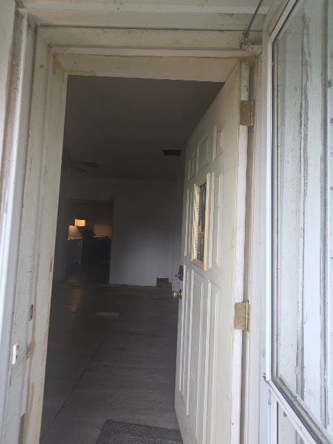 1021 Maple St: photo 8