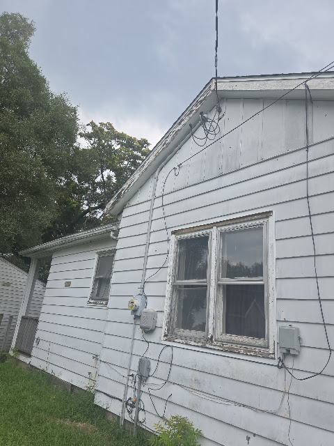 1021 Maple St: photo 37