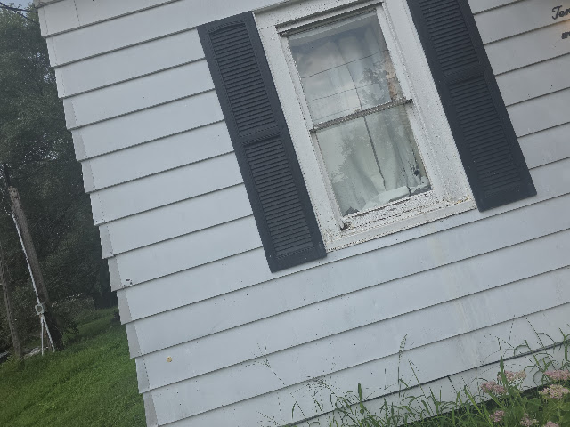 1021 Maple St: photo 33