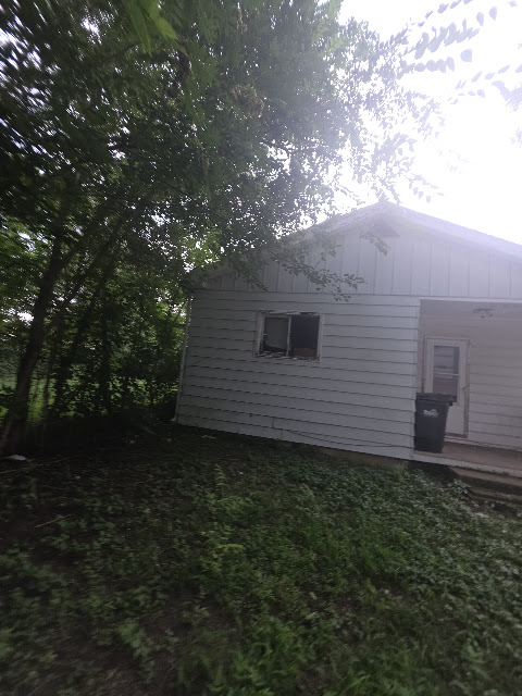 1021 Maple St: photo 68