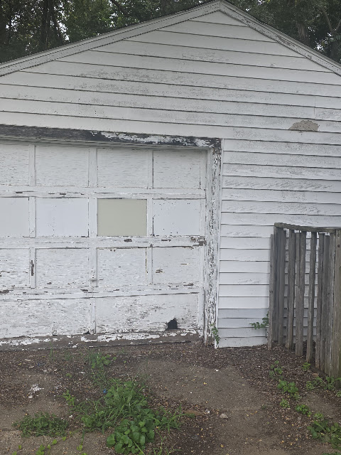1021 Maple St: photo 52