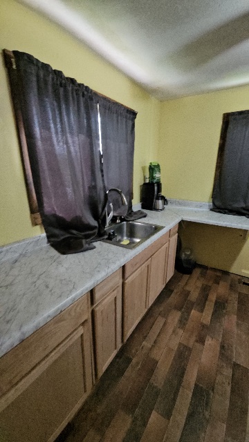 1871 E Lawrence St: photo 53