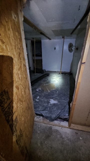 1871 E Lawrence St: photo 65