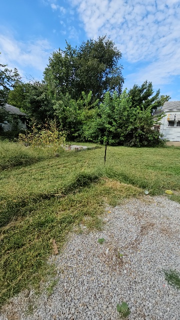1871 E Lawrence St: photo 27